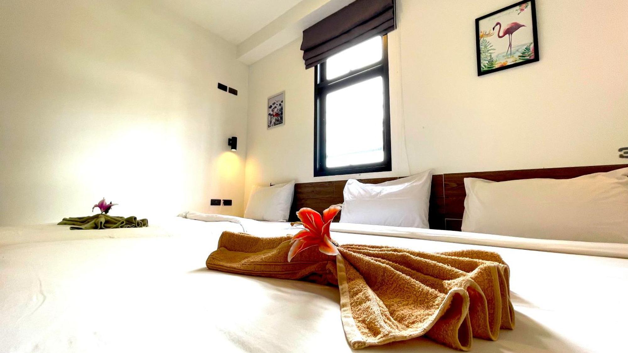 באנג ראק Rockstar Beach Apartments מראה חיצוני תמונה